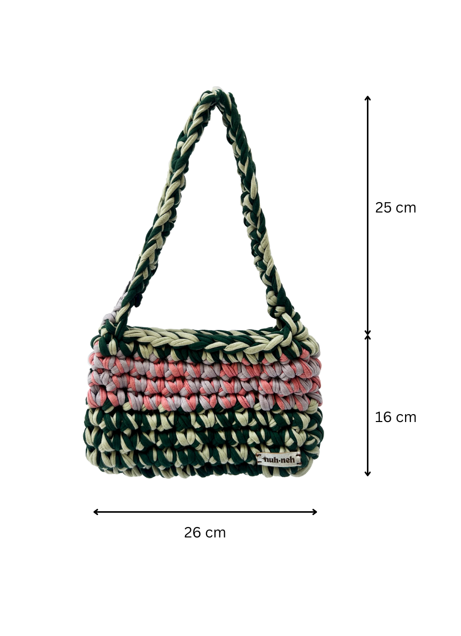 n002 in green