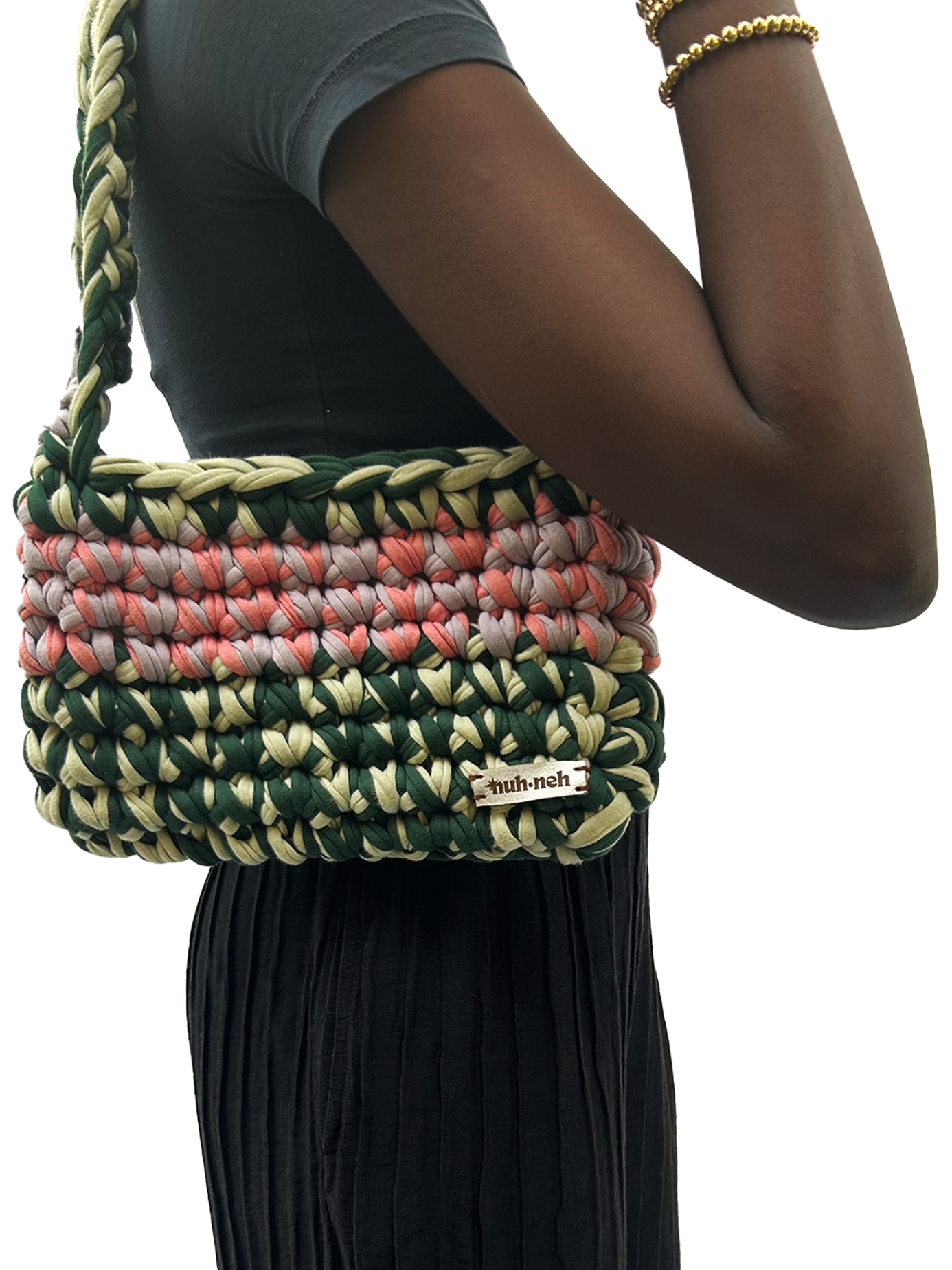 n002 in green