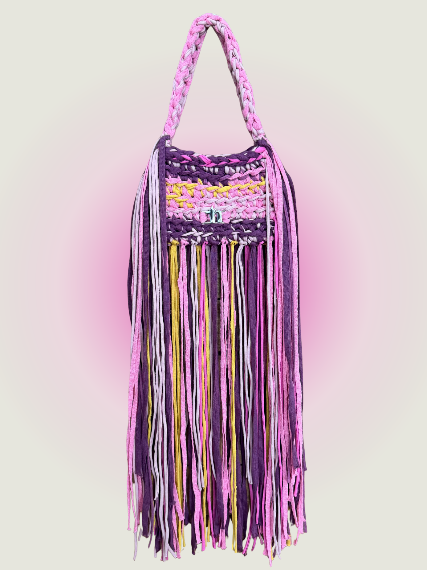 n008 in pink riot