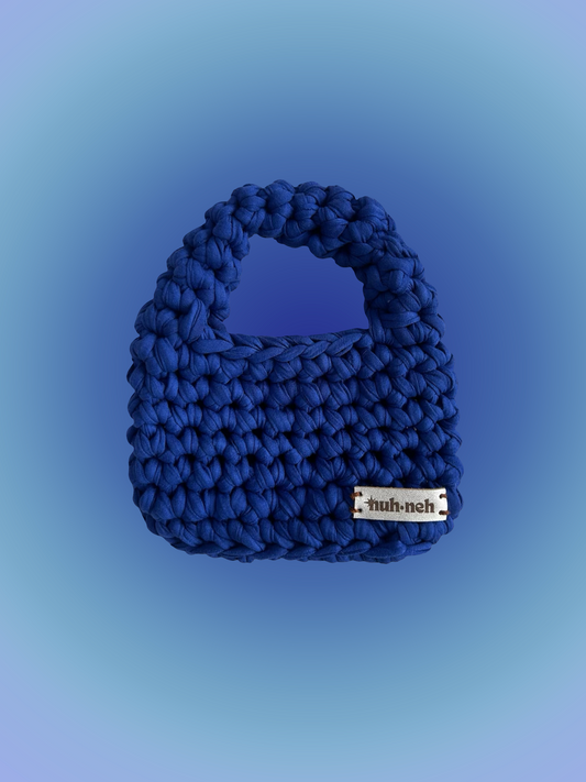 toy mini in blue