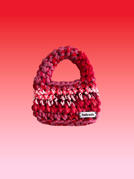 toy mini in red